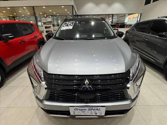 MITSUBISHI ECLIPSE CROSS 1.5 MIVEC TURBO GASOLINA HPE-S CVT MITSUBISHI ECLIPSE CROSS 1.5 MIVEC TURBO GASOLINA HPE-S CVT